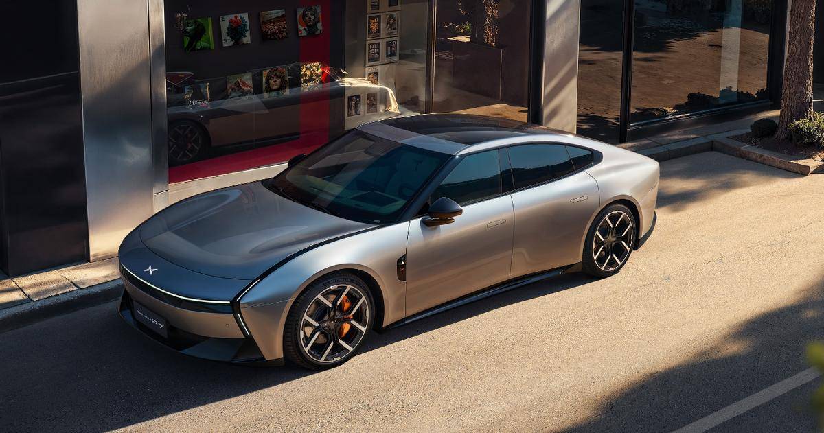 電動(dòng)轎跑再進(jìn)化,全新小鵬P7藏著多少新花樣?