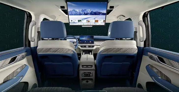 硬派越野也玩智能?新款坦克500藏著多少驚喜