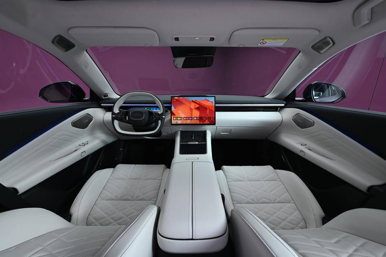 預(yù)售19.2萬起,領(lǐng)克10 EM-P有沒有性價比?