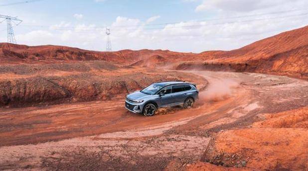 燃油大塊頭還有機會?全新攬境能否破局新能源圍堵