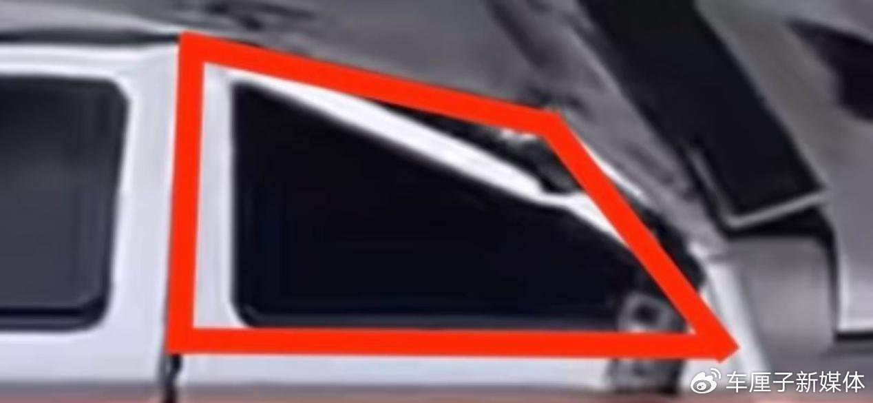 212 T01極限翻車,彎了A柱但不“翻車”?