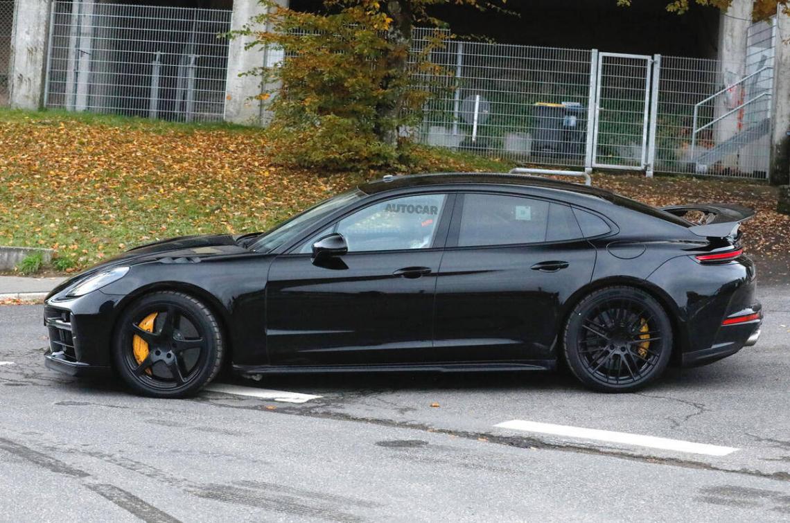 賽道猛獸降臨:保時捷Panamera Turbo GT測試諜照曝光