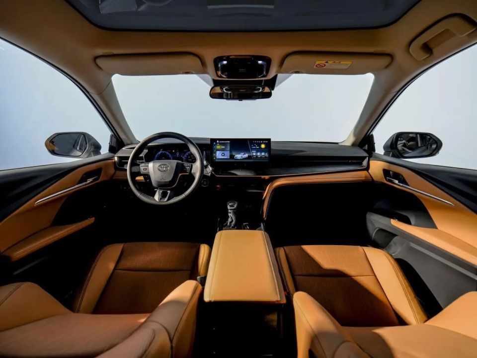 又拿下中級車銷冠了!到底是哪些人還在買凱美瑞? 圖片