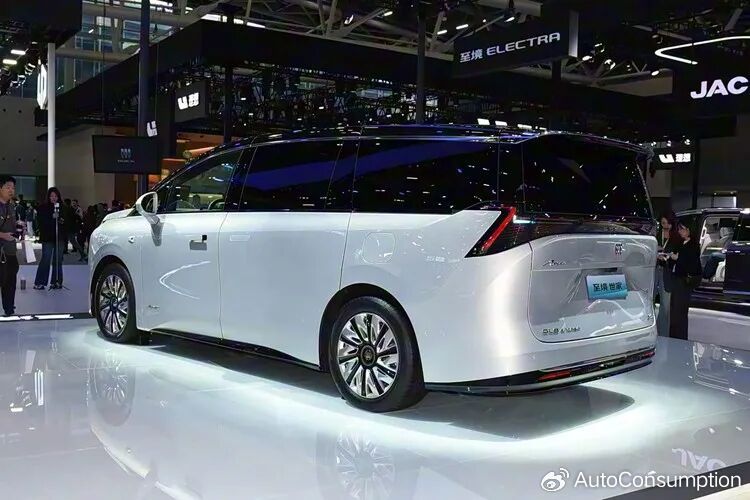 別克最強(qiáng)MPV預(yù)售開(kāi)賣!下月5號(hào)上市