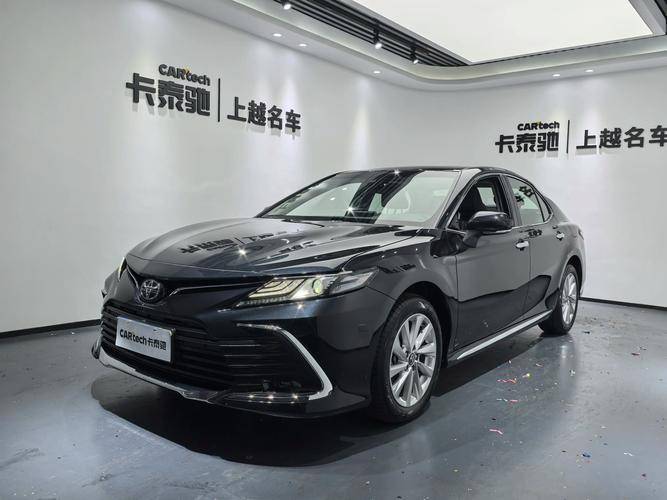 凱美瑞值得買嗎?深度解析真實(shí)油耗、安全配置和家用核心優(yōu)勢